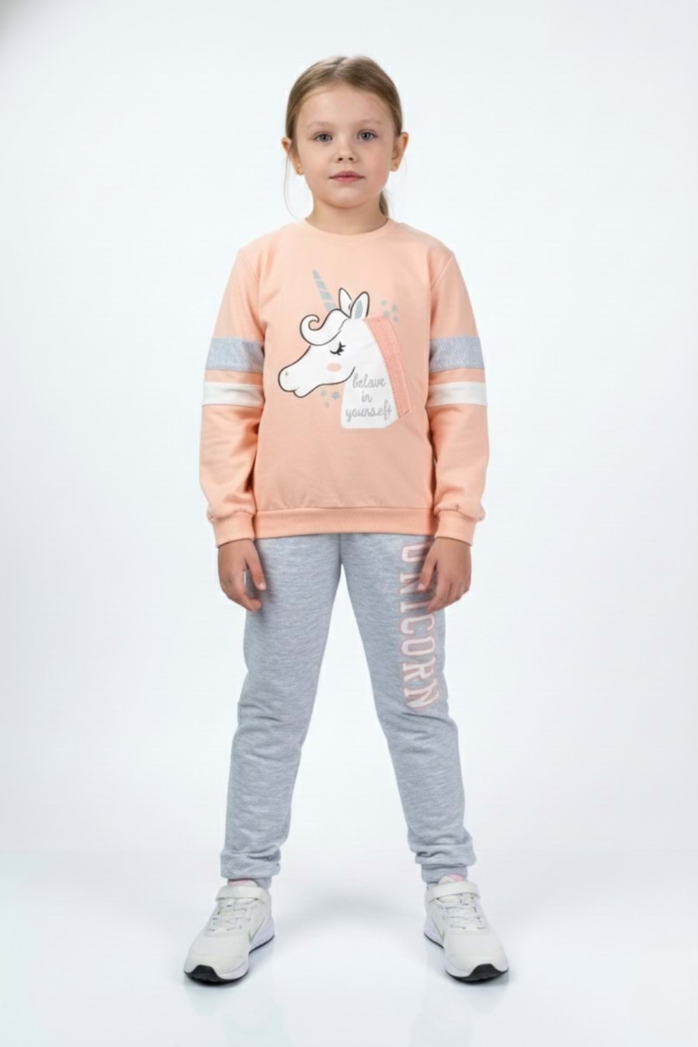 Kız Çocuk Boynuzlu At Eşofman Takımı