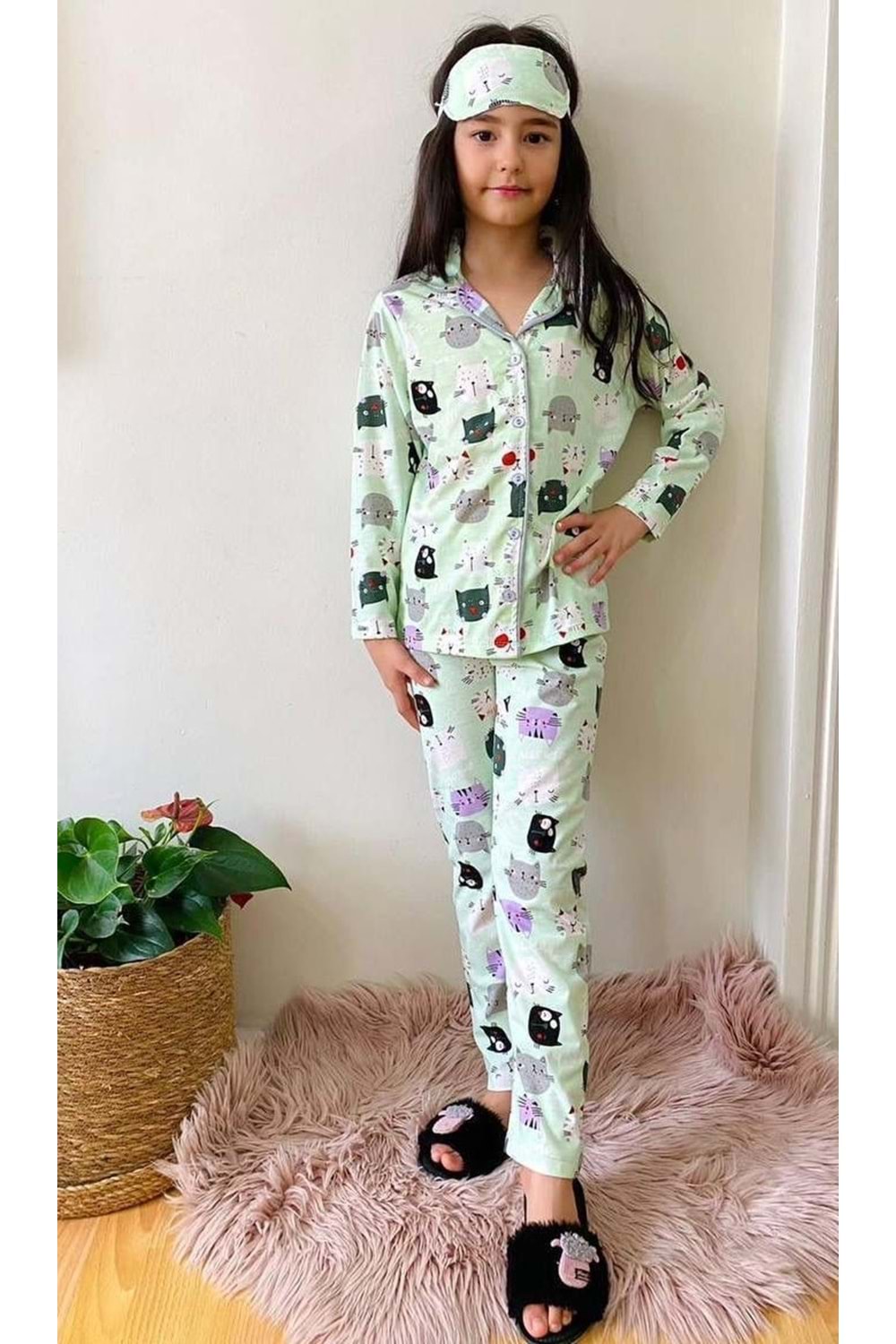 Kız Çocuk Kedi Baskılı Penye , Uyku Maskeli Pijama Takım M00668