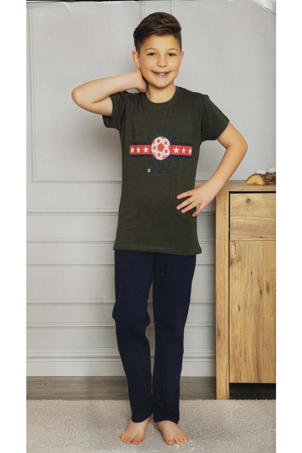 Kısa Kol Tişört , Uzun Pantolon Baskılı Erkek Çocuk Pijama M00673