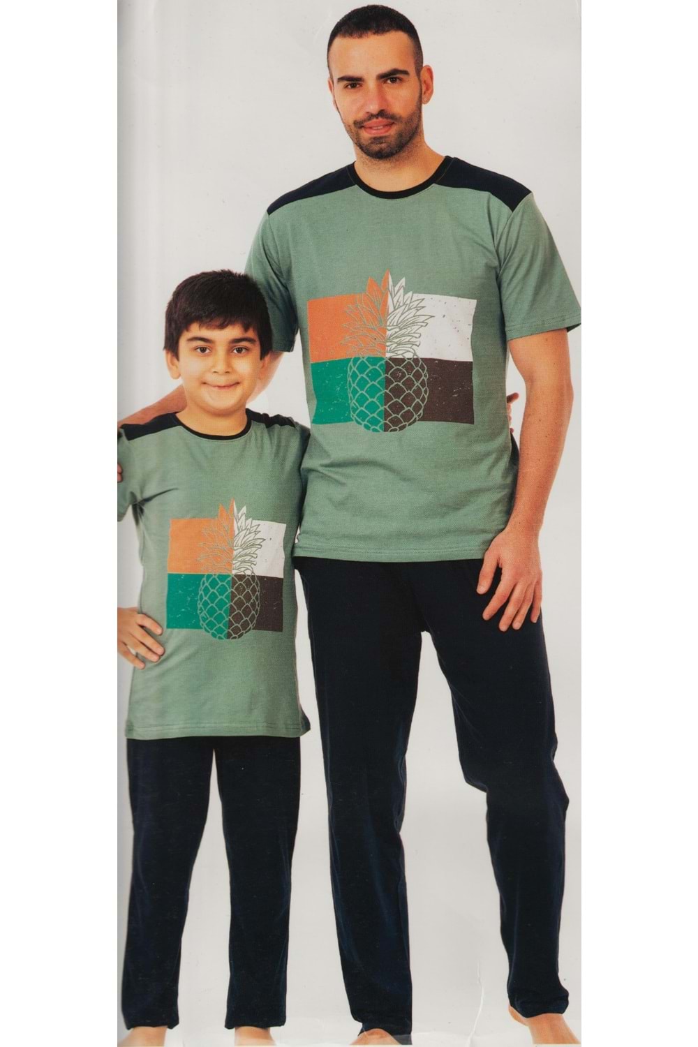 Erkek Çocuk Kısa Kol , Uzun Pantolonlu Penye Pijama Takım M00679