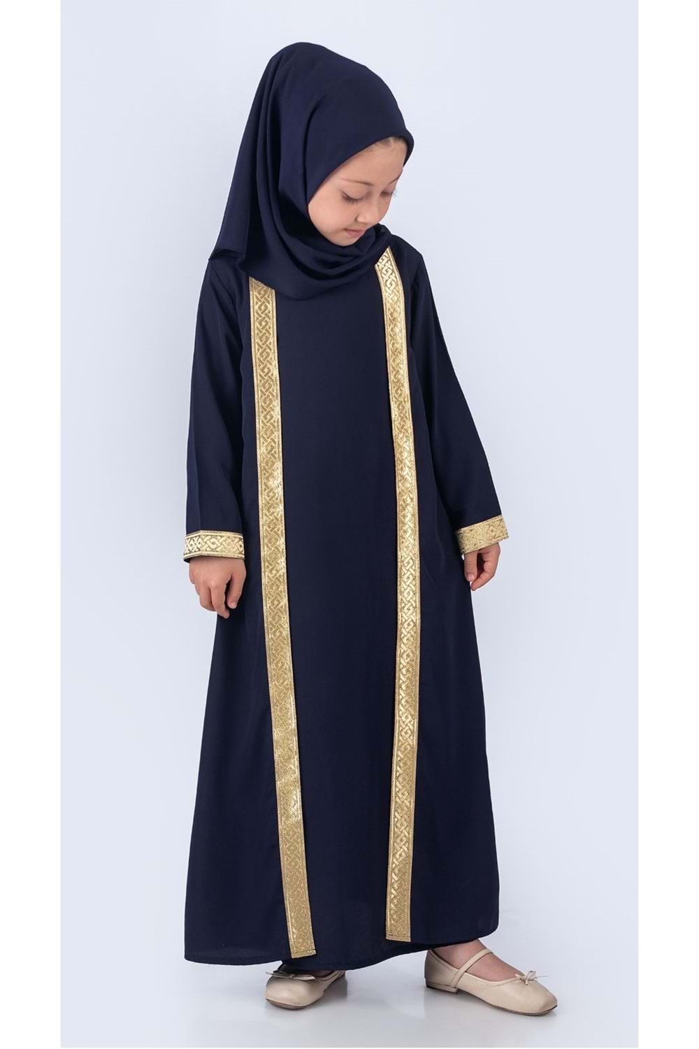 Medine İpek Kumaş Eşarplı Tesettür Namaz Elbise M00742