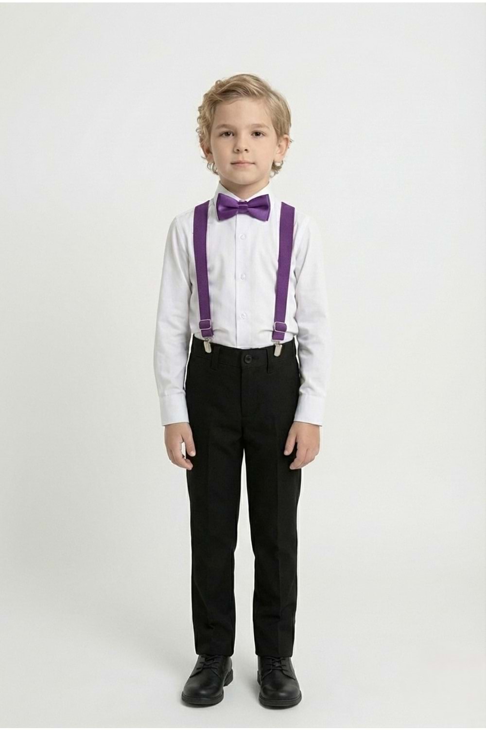 Beyaz Gömlekli Erkek Çocuk Takım M00787