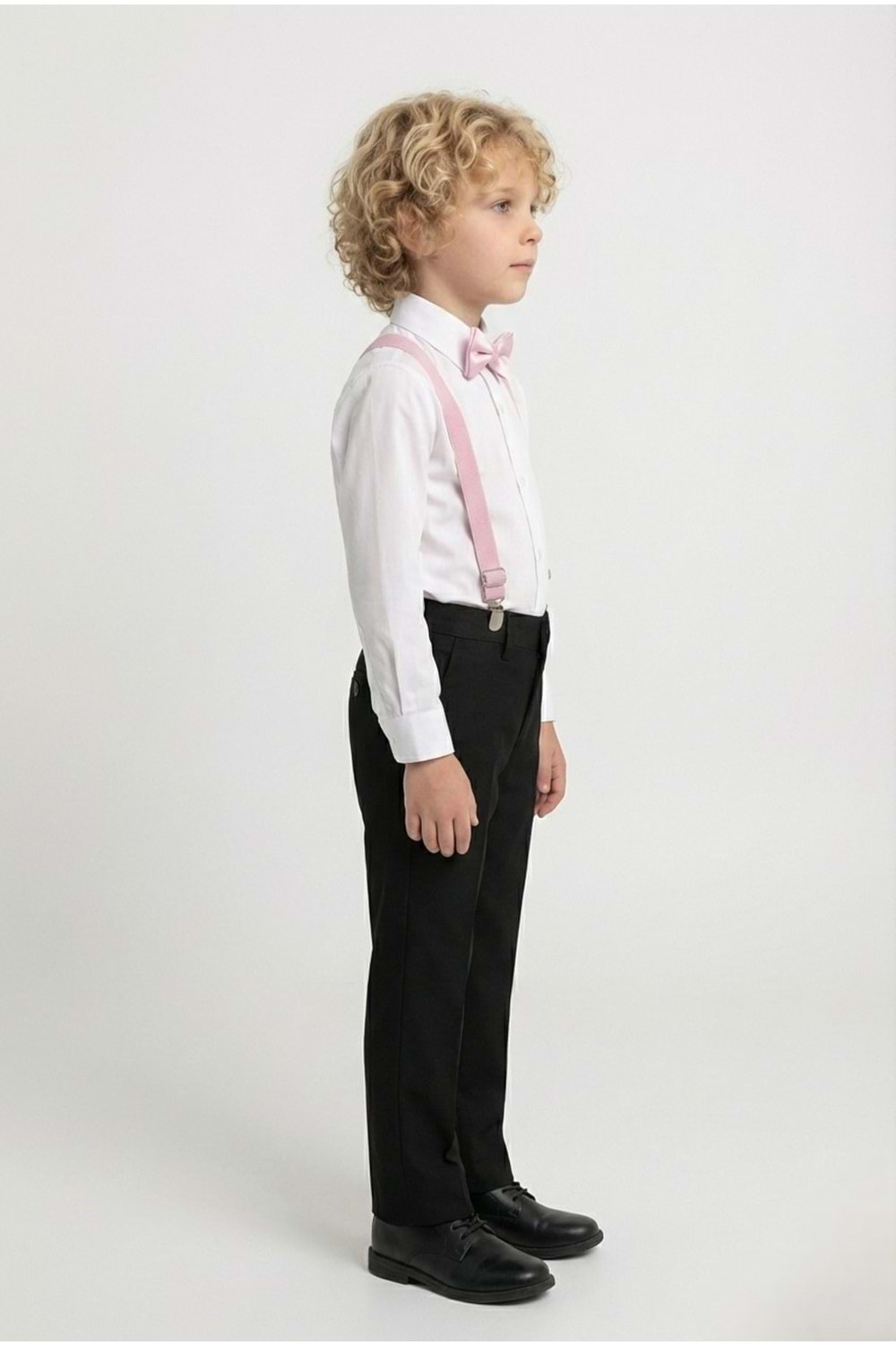 Beyaz Gömlekli Erkek Çocuk Takım M00787