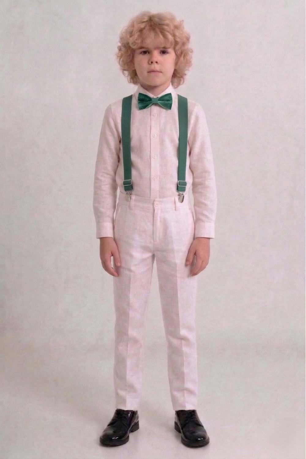 Beyaz Pantolon Gömlekli Erkek Çocuk Takım M00809