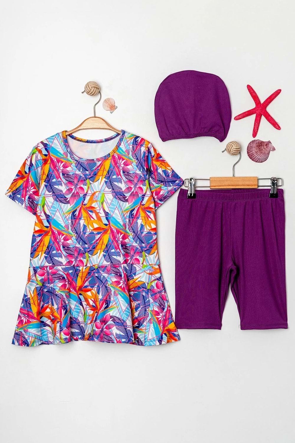 Kız Çocuk Desenli Mayo Takımı - Bone ve Şort Dahil Üçlü Deniz ve Havuz Mayosu M00814