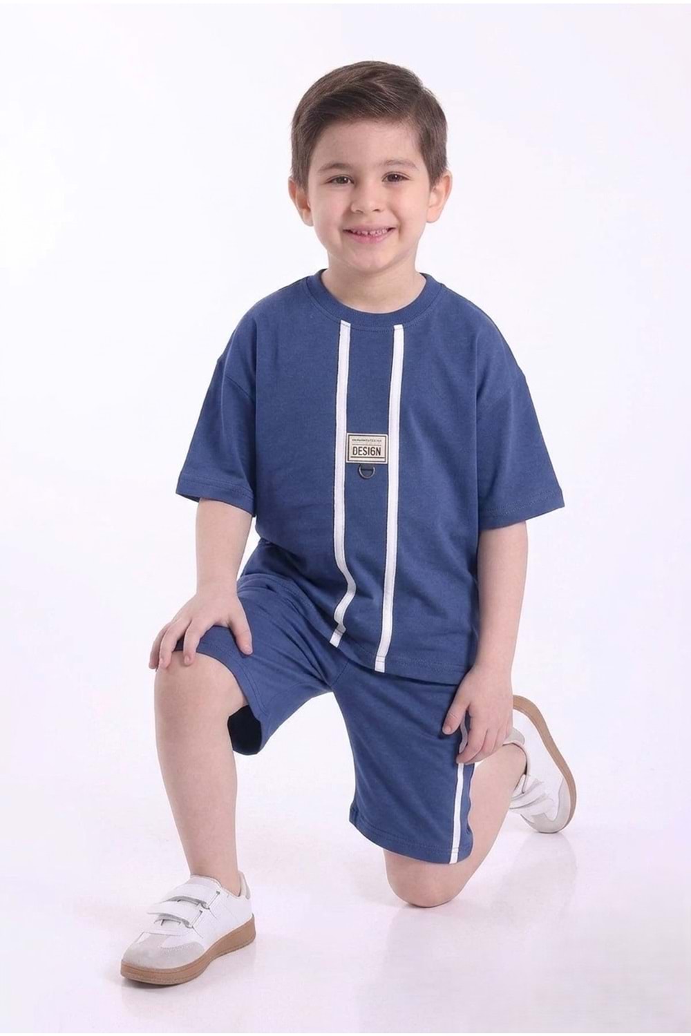 Erkek Çocuk Baskılı Oversize Kısa Kollu Şortlu 2li Takım M00843