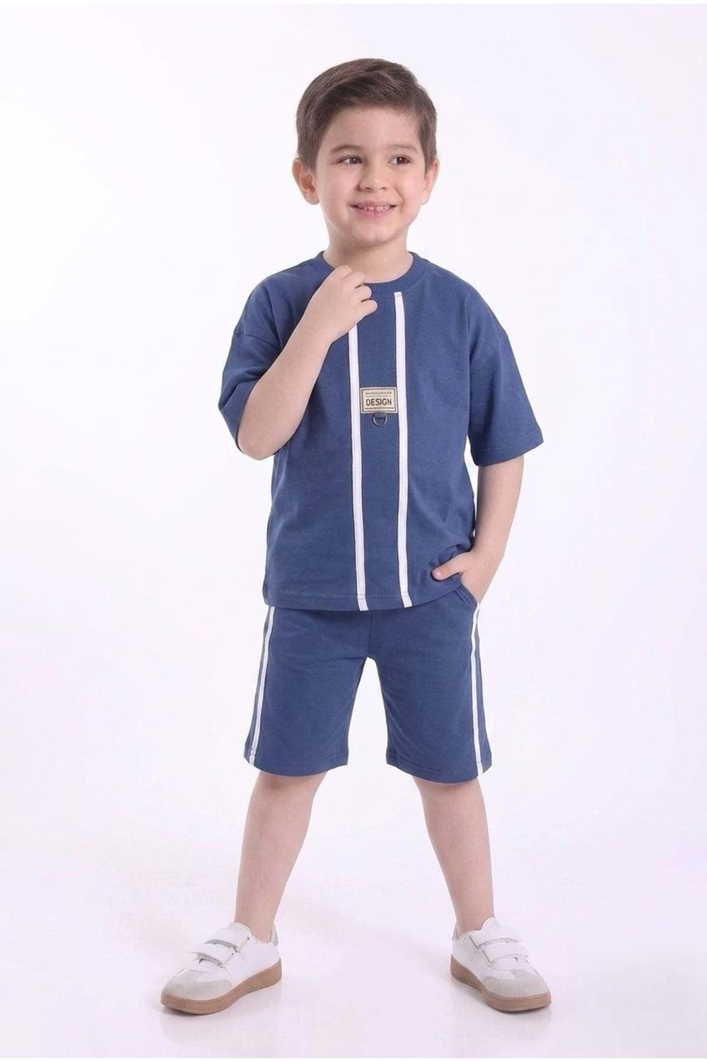 Erkek Çocuk Baskılı Oversize Kısa Kollu Şortlu 2li Takım M00843