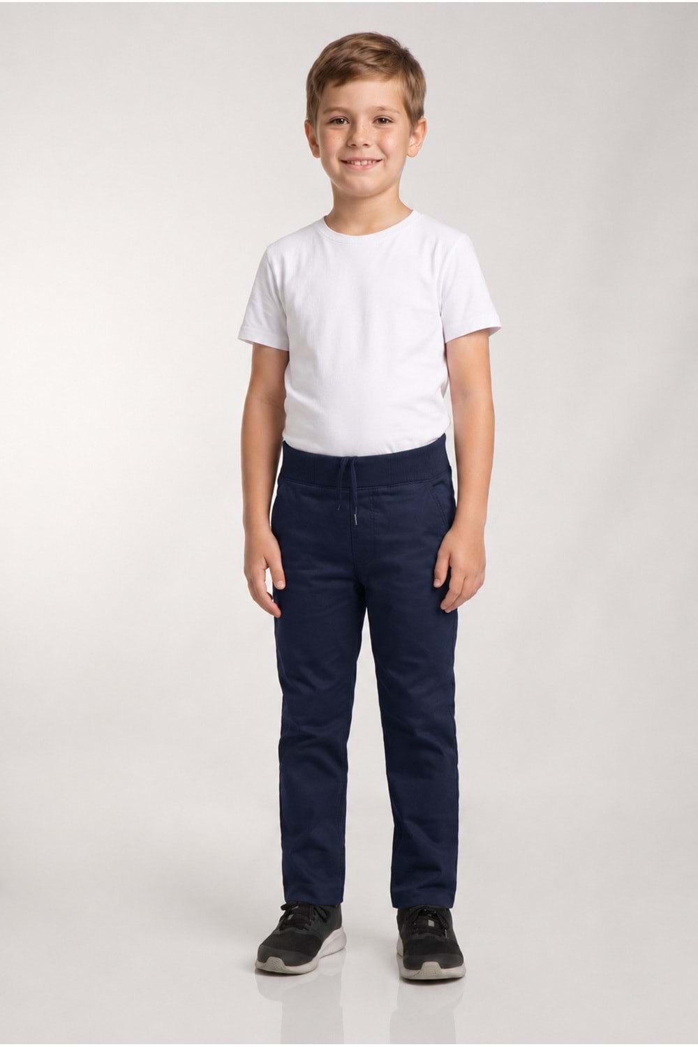 Beli Lastikli Düz Paça Canvas Çocuk Okul Pantolonu M00857