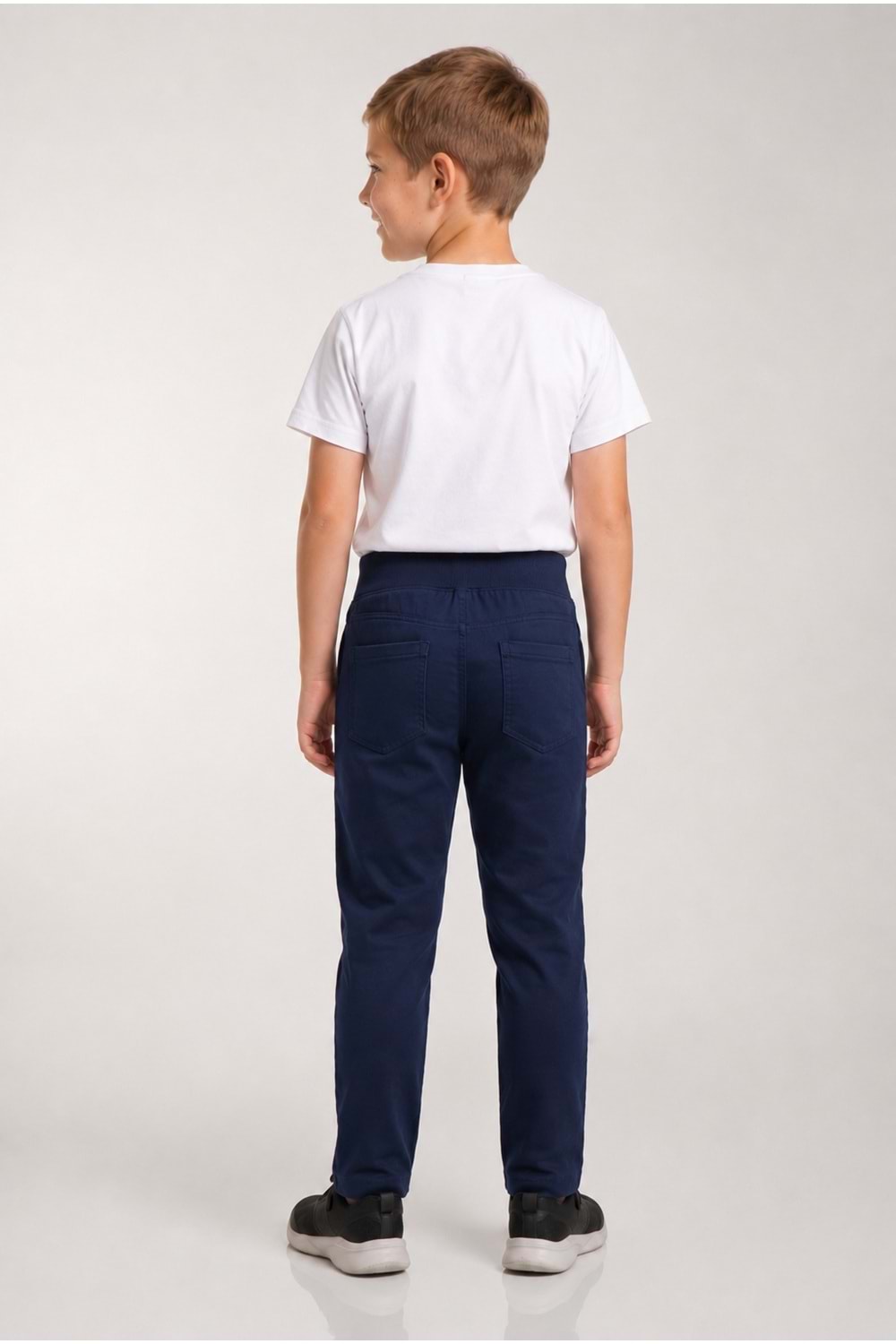 Beli Lastikli Düz Paça Canvas Çocuk Okul Pantolonu M00857