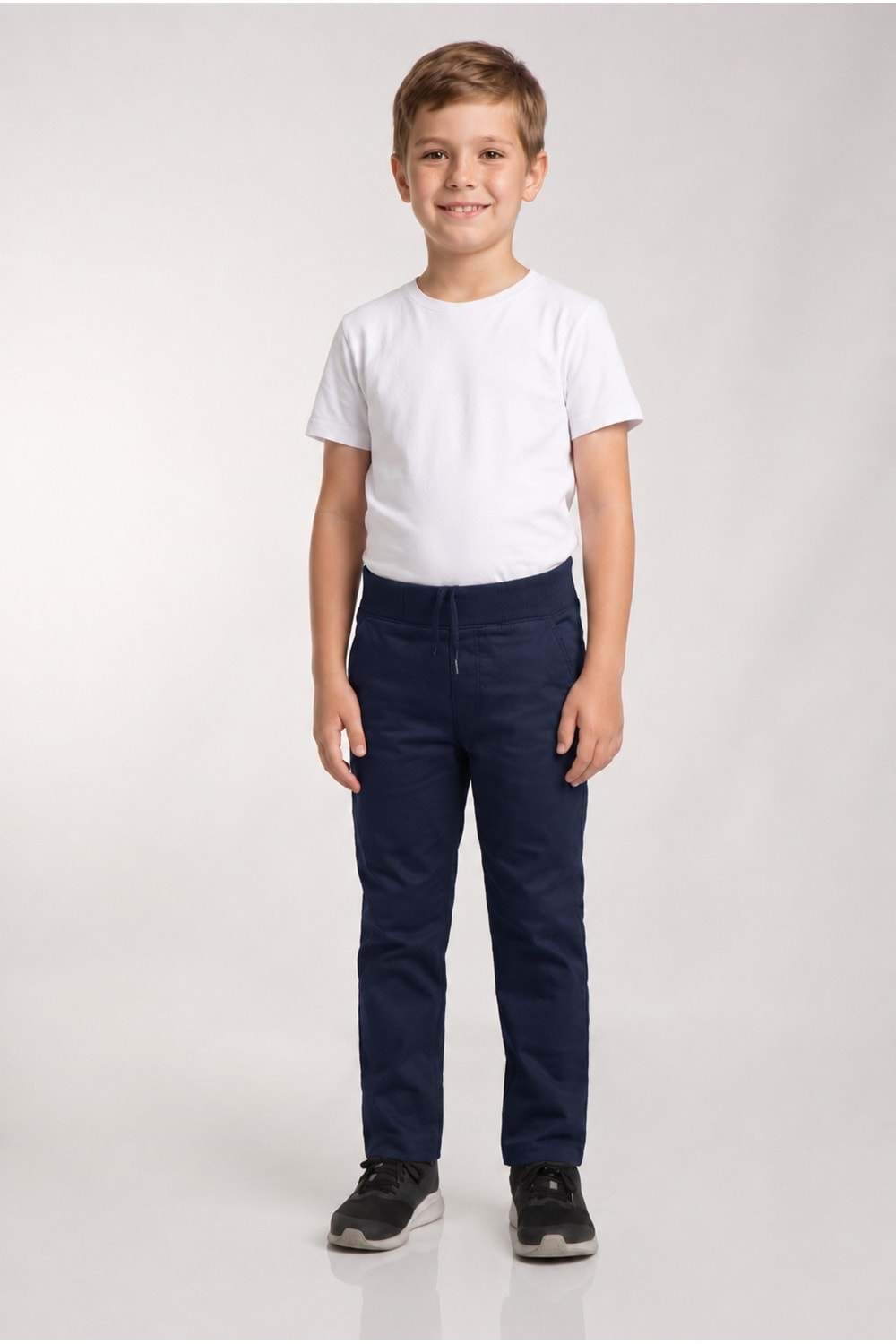 Beli Lastikli Düz Paça Canvas Çocuk Okul Eşofman Pantolonu M00857