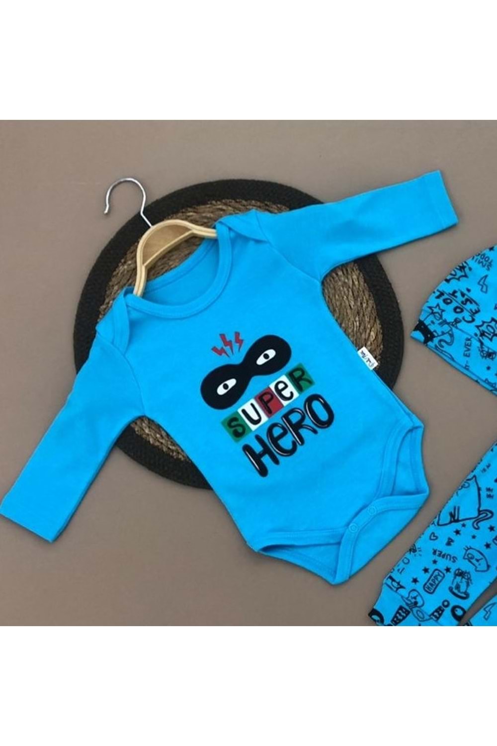 Super Hero Kukuleta Şapkalı Badili 3lü Bebek Takımı