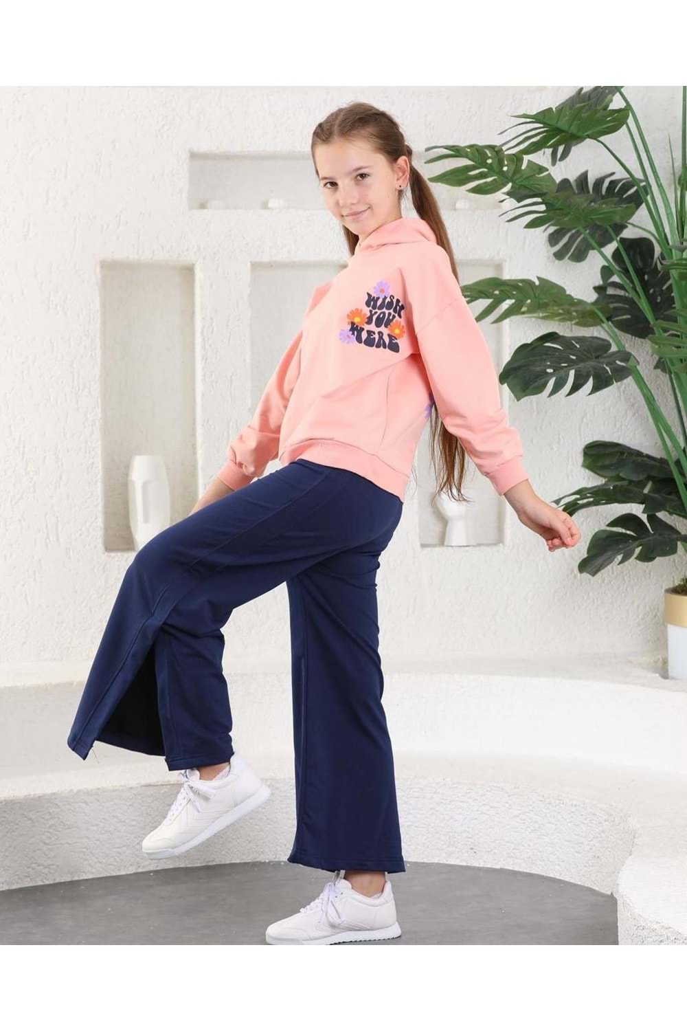 Çiçekli İspanyol Paça Garson Boy Salaş Model Kız Eşofman Takım MNK0394