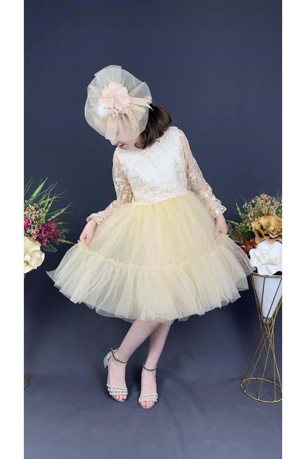 Uzun Kol Güpürlü Tokalı Vintage Abiye Elbise MNK0472