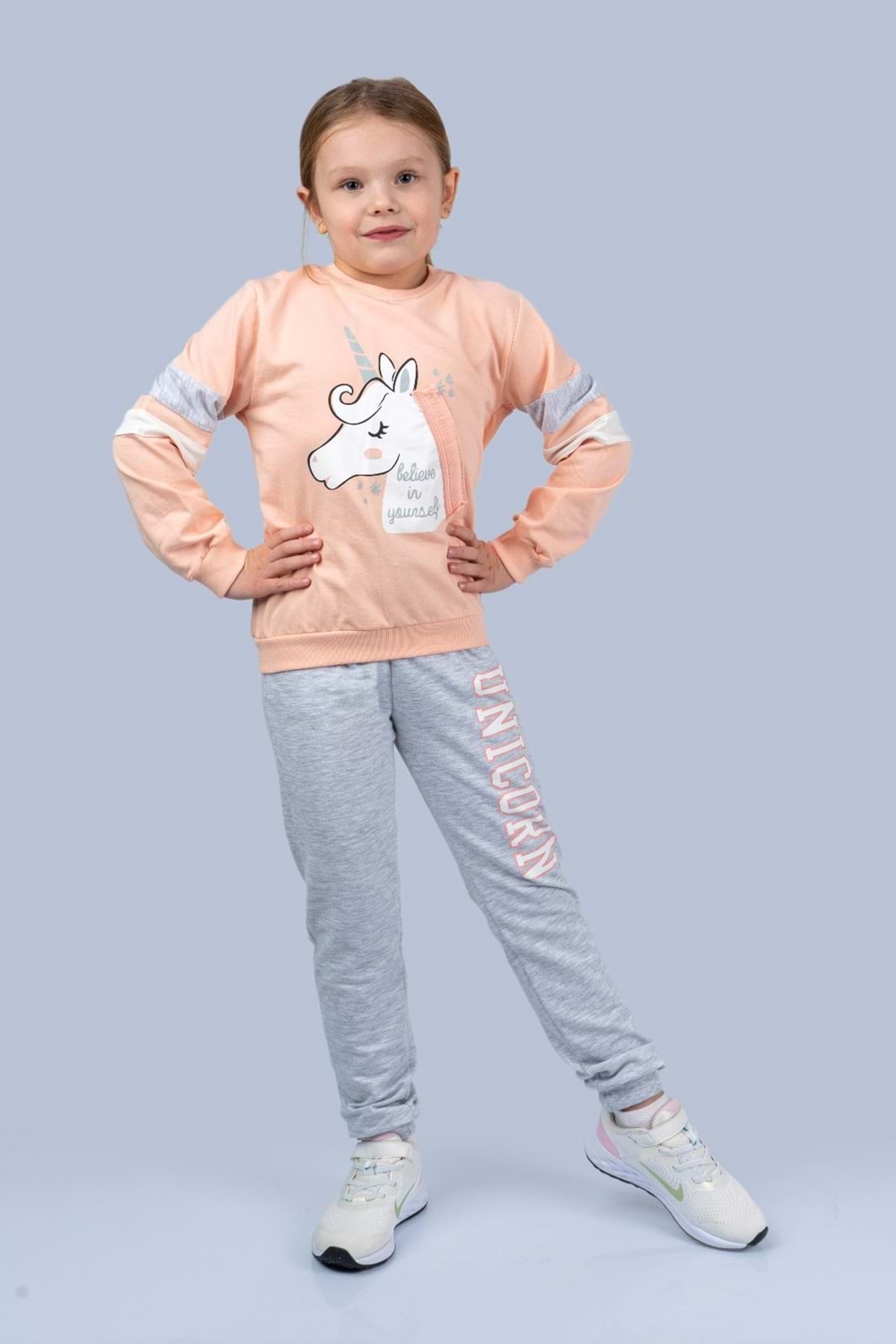 Kız Çocuk Boynuzlu At Eşofman Takımı
