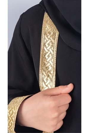 Medine İpek Kumaş Eşarplı Tesettür Namaz Elbise M00742