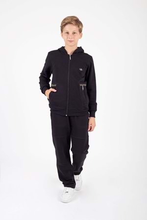 Erkek Çocuk Fermuar Kapamalı Kapüşonlu Arma Detaylı Eşofman Takımı M00757