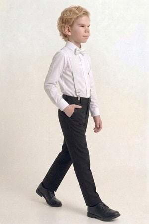 Beyaz Gömlekli Erkek Çocuk Takım M00787