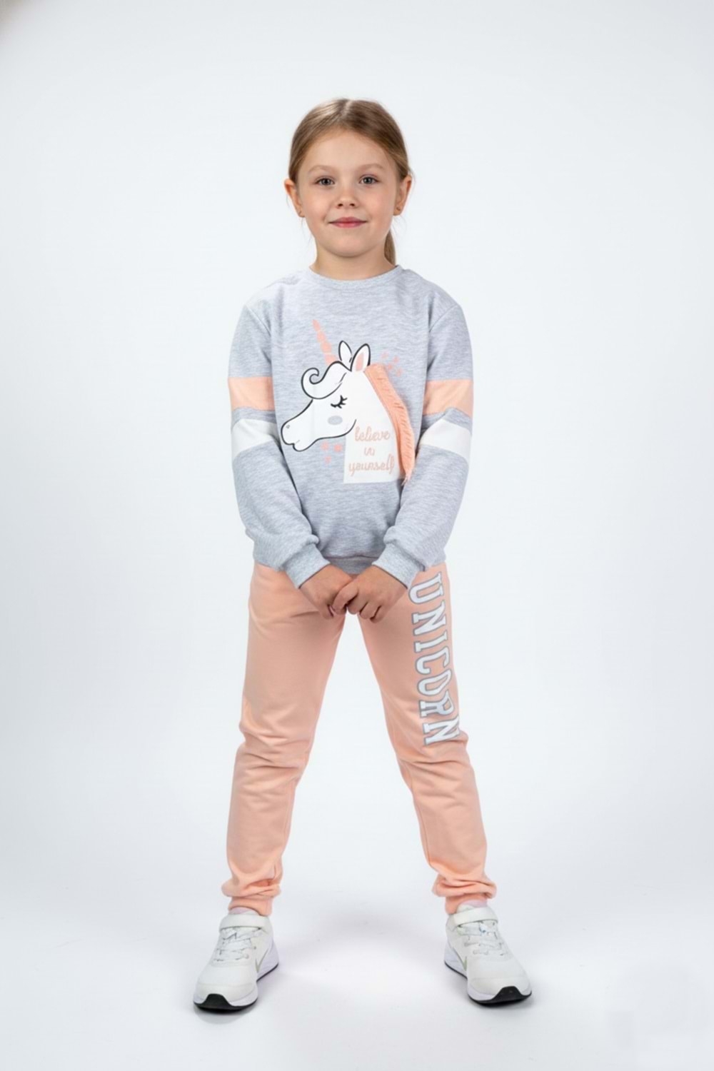 Kız Çocuk Boynuzlu At Eşofman Takımı