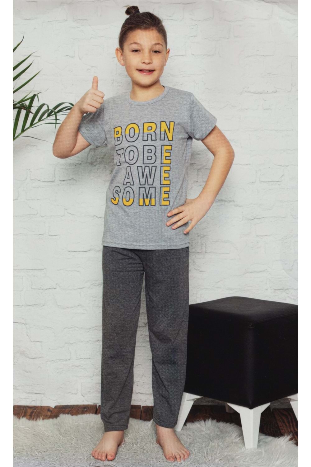 Kısa Kol Tişört , Uzun Pantolon Baskılı Erkek Çocuk Pijama M00673