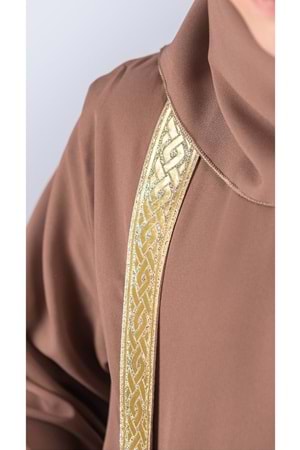 Medine İpek Kumaş Eşarplı Tesettür Namaz Elbise M00742