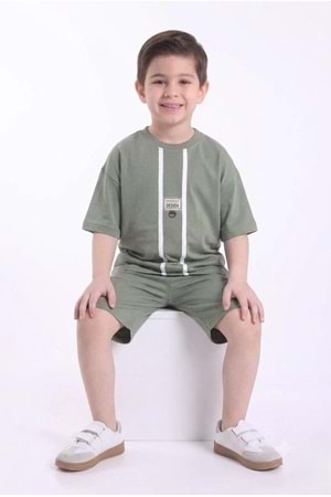Erkek Çocuk Baskılı Oversize Kısa Kollu Şortlu 2li Takım M00843
