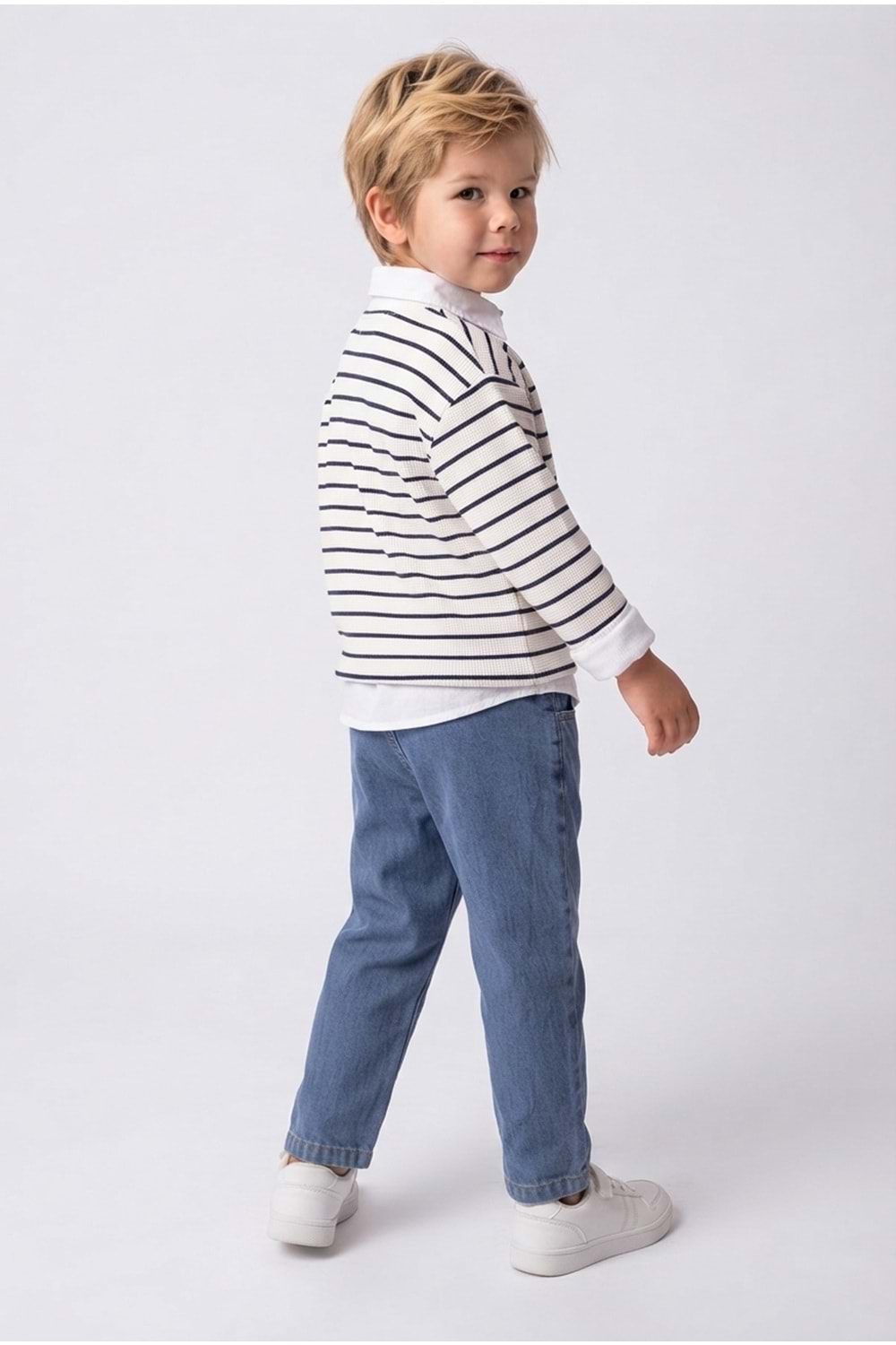Erkek Çocuk Çizgili Süeterli, Gömlekli, Jeans Pantolonlu 3 Parça Takım M00870